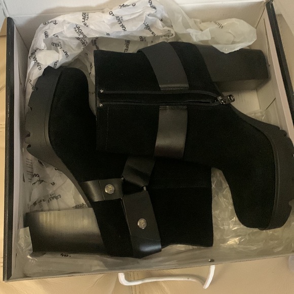 Karl Lagerfeld Platform Leather Booties Size 8 NIB - Picture 10 of 11
